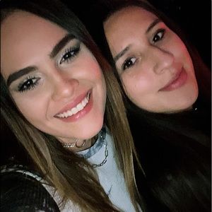 Meet your Posher, Daniela